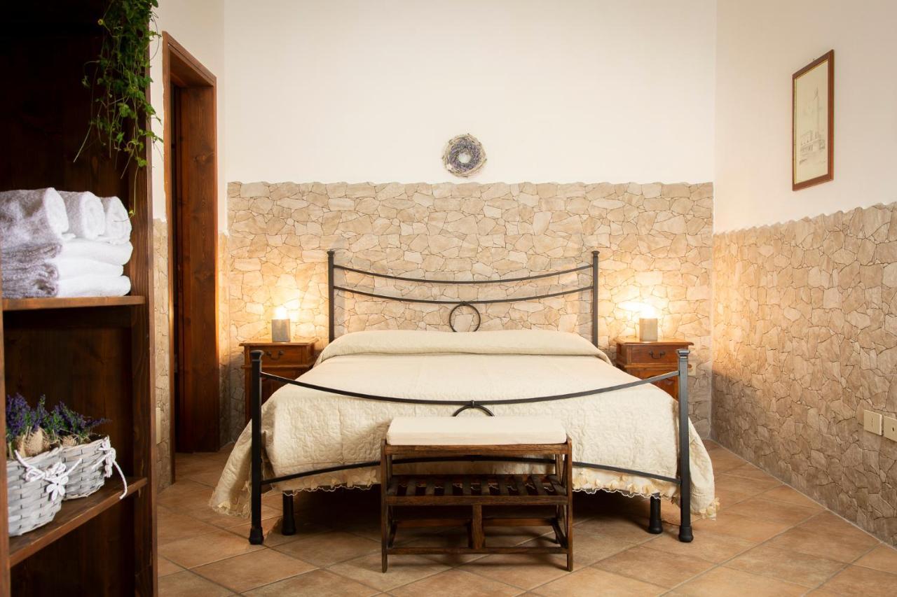 Alloggio per agriturismo Marila’ *